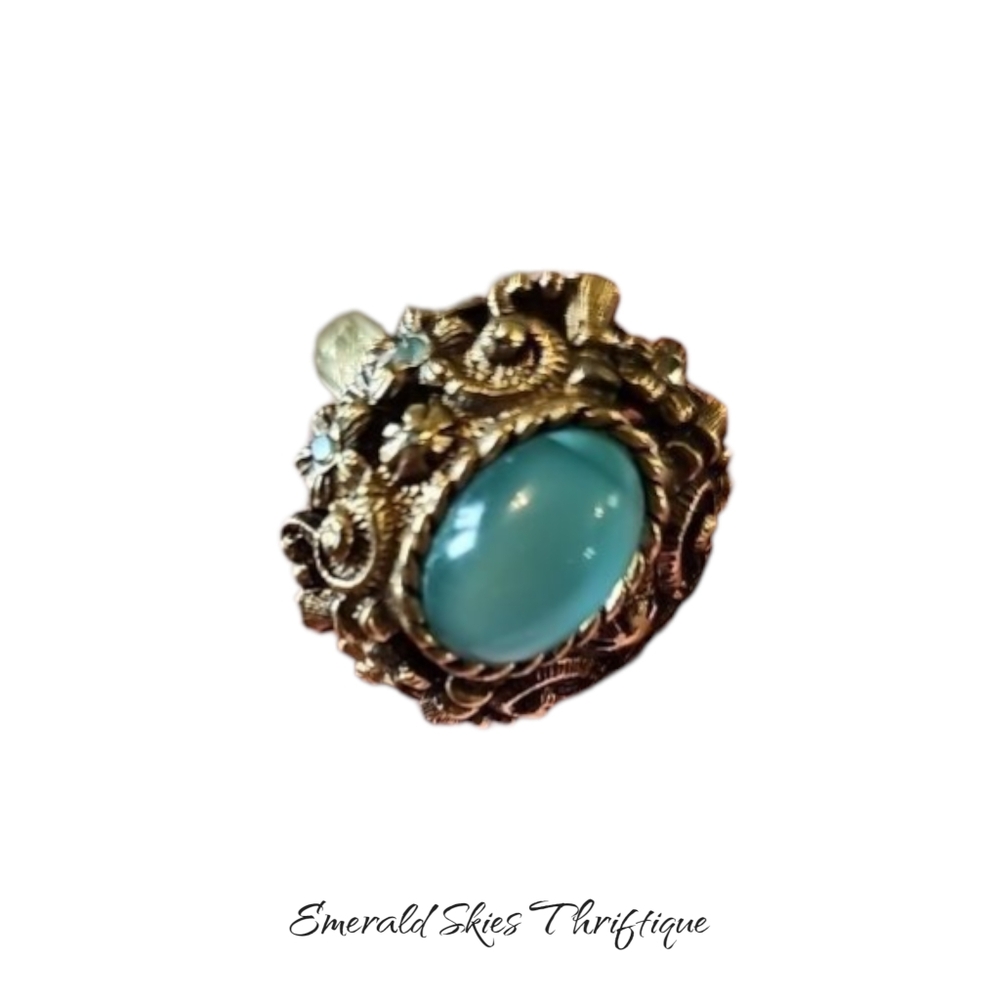 Sarah Coventry Gold and Blue Ring - Picture 7 of 7